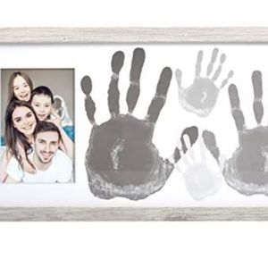 NWT Kate & Milo Rustic Family Handprint Photo Frame